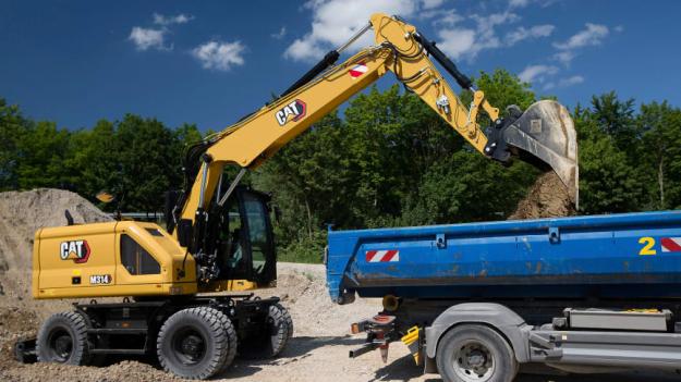 Nya hjulgrävaren Cat M314 i arbete.